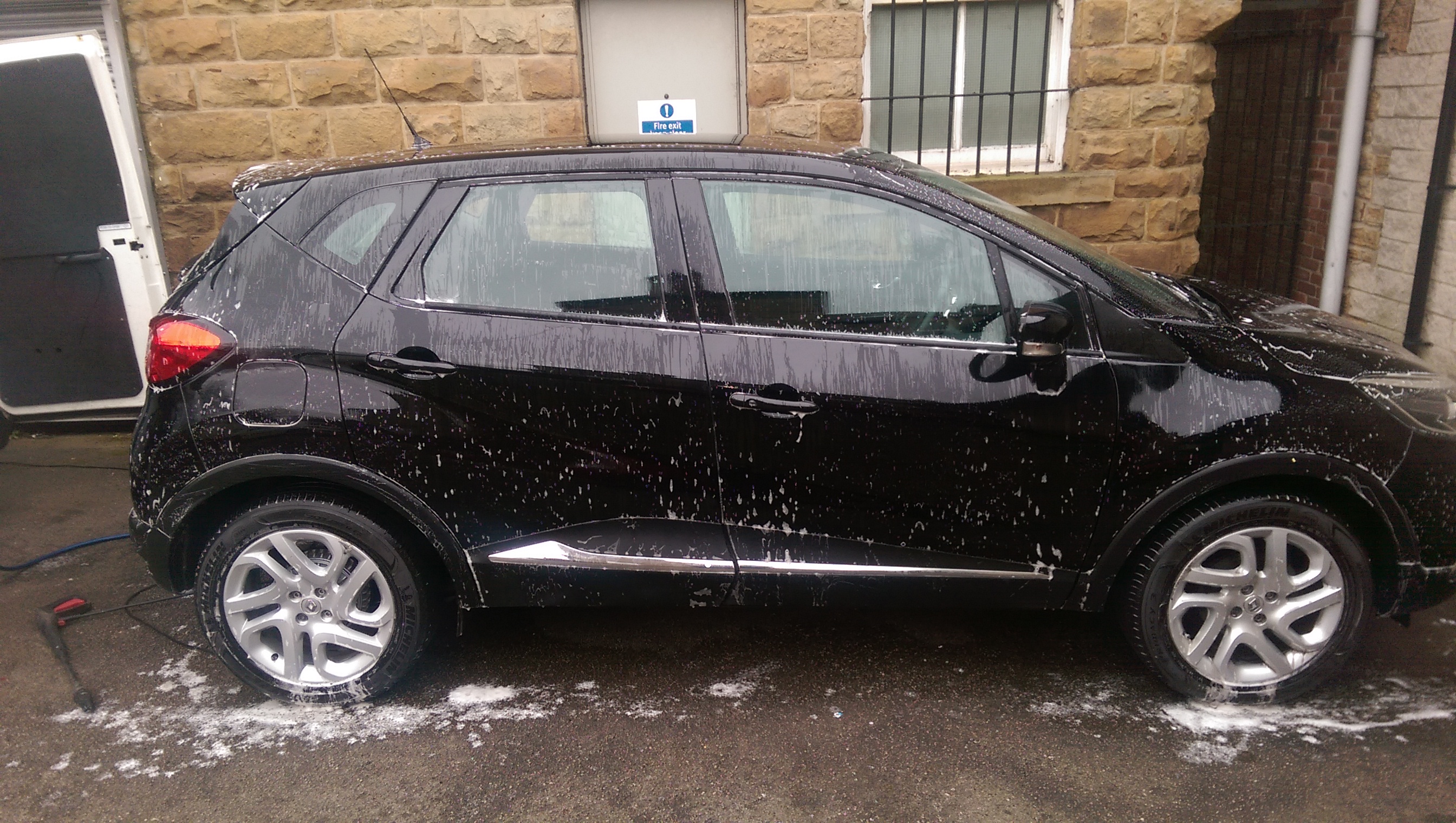 Mobile car valeting Huddersfield SSA Valeting and Cleaning Services